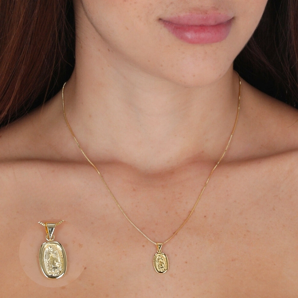 Cadena Aurux con Virgen de guadalupe